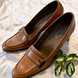 Vintage NiCOLE Brown Tan Leather Upper, Loafers Pumps Xclnt Condition 8.5M